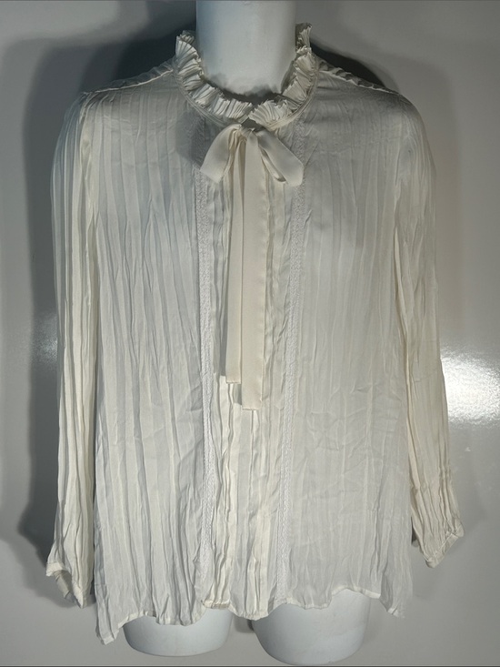 Melissa Paige Tops - Melissa Paige SZL Ivory Georgette Blouse Career Romantic Wardrobe Staple Cottage